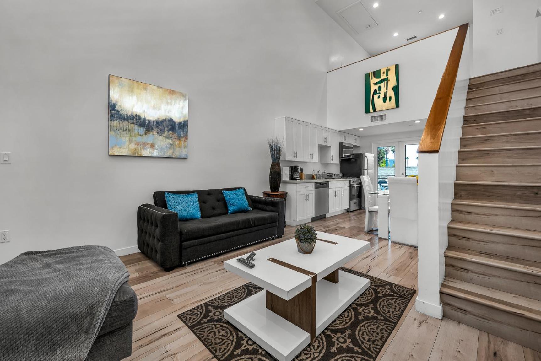 Appartamento 1-bedroom Lofts In Hollywood Modern Design, Balcony, Parking & Hollywood Sign *